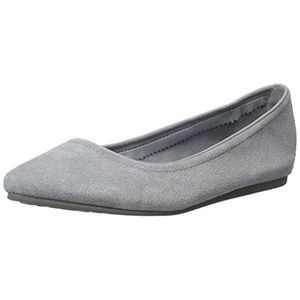 Triple crocs comfrort flats